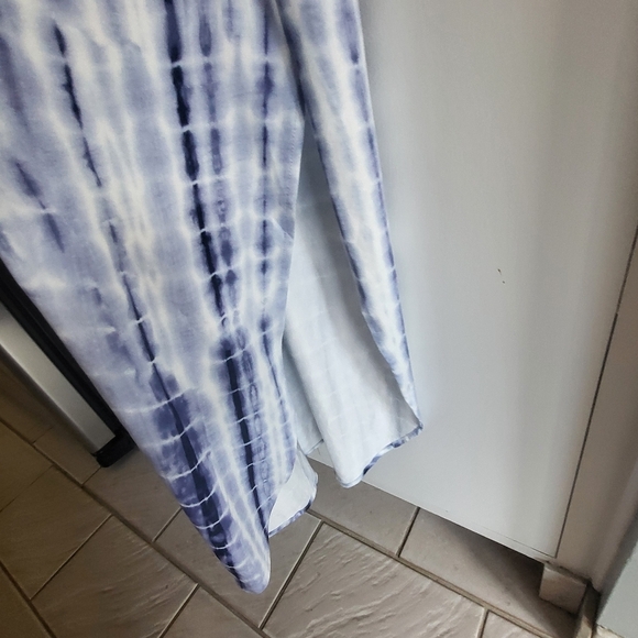 Blue & White Tie Dyed Maxi Dress - Picture 4 of 6